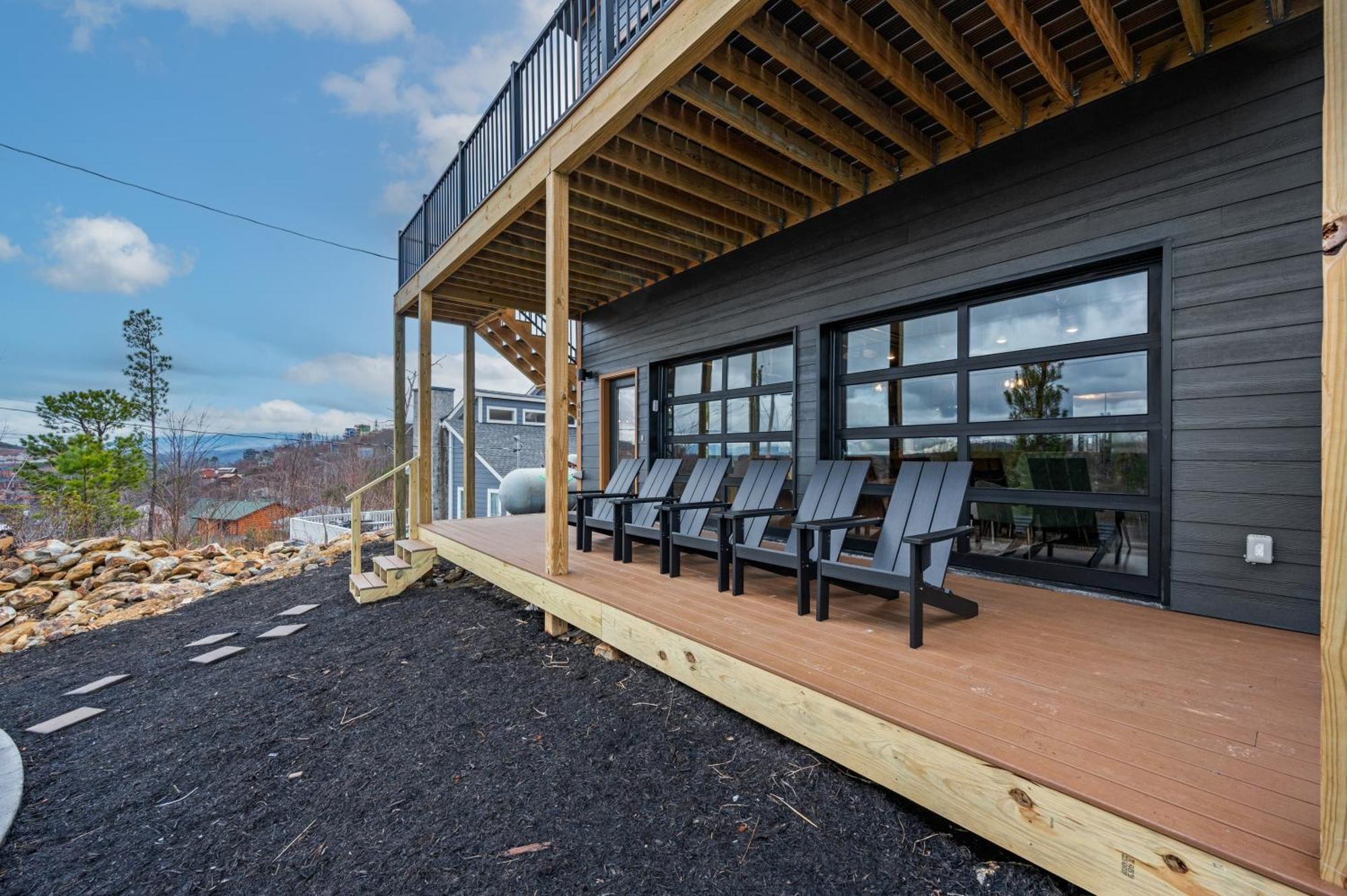 Mountain Mermaid Villa Гетлинбург Екстериор снимка