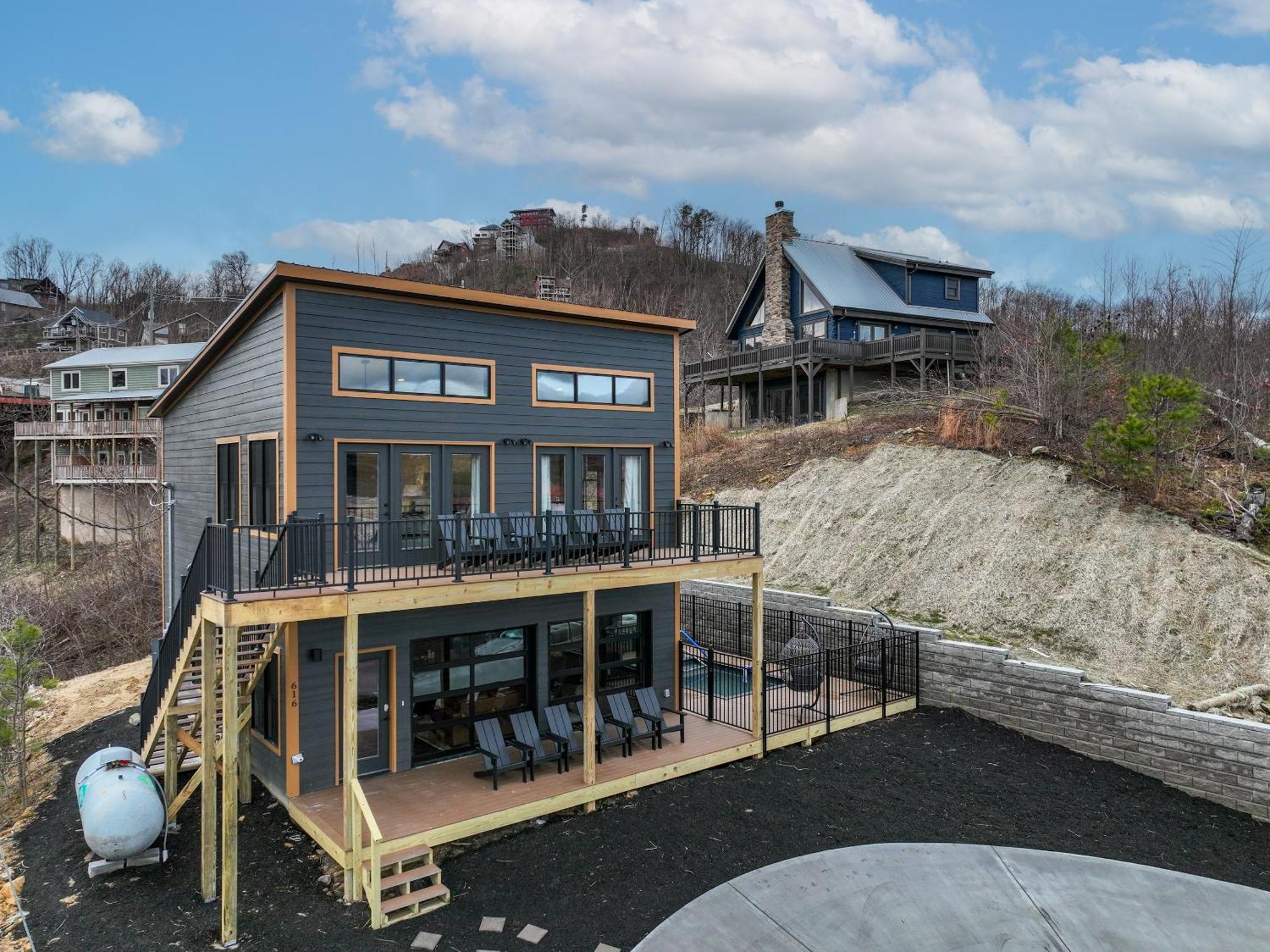 Mountain Mermaid Villa Гетлинбург Екстериор снимка