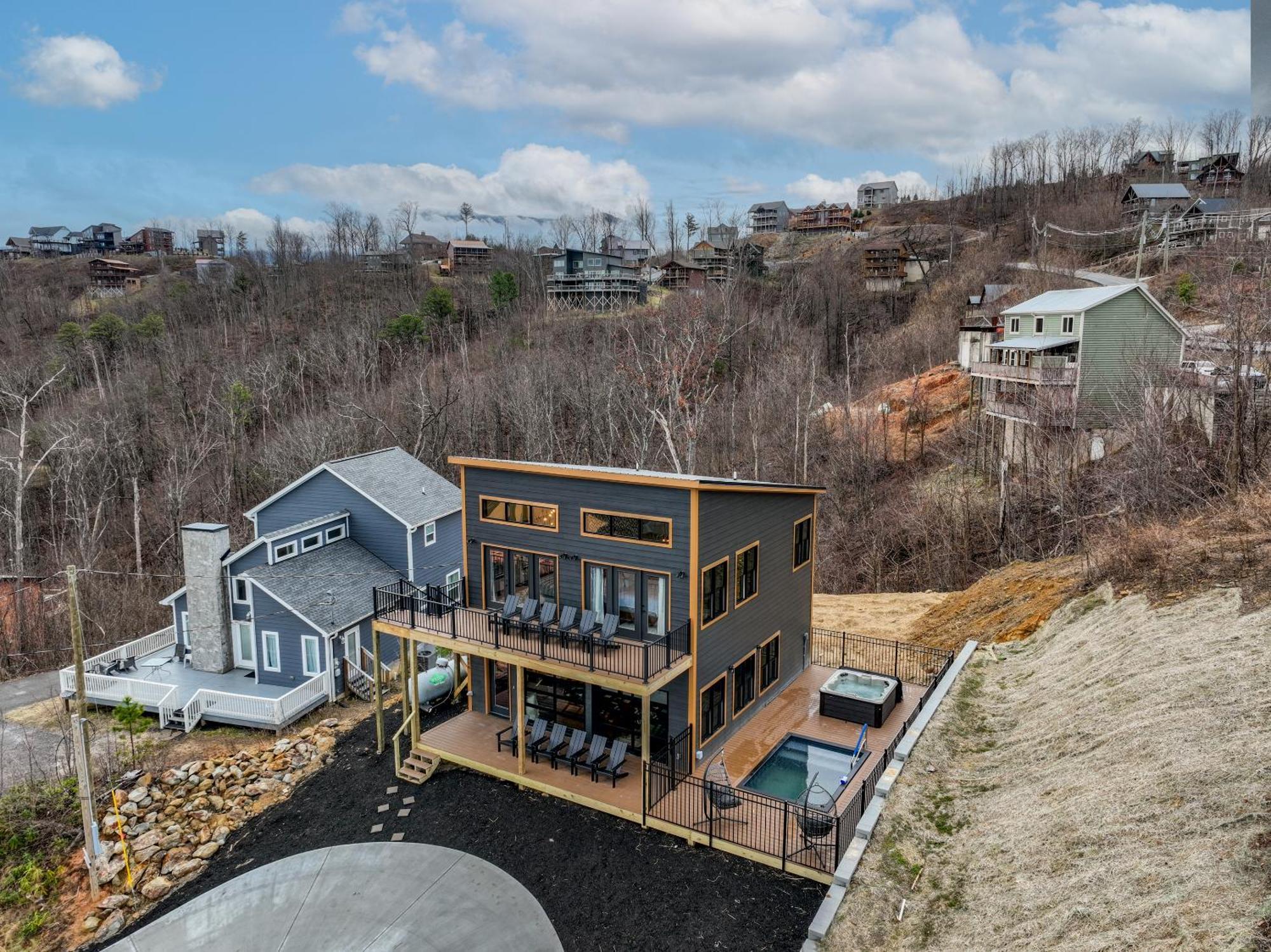 Mountain Mermaid Villa Гетлинбург Екстериор снимка